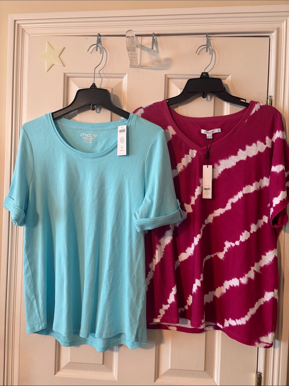 Chico's Aqua Roll-Sleeve Tee & Berry Tie-Dye V-Neck Top bundle